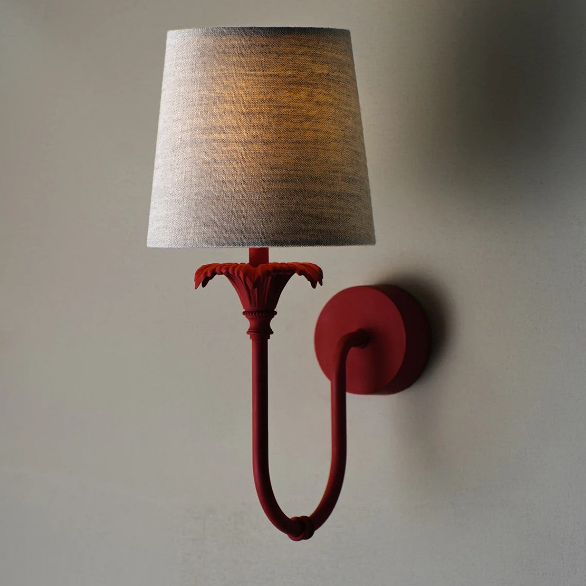 Porta Romana I Edith Wall Light