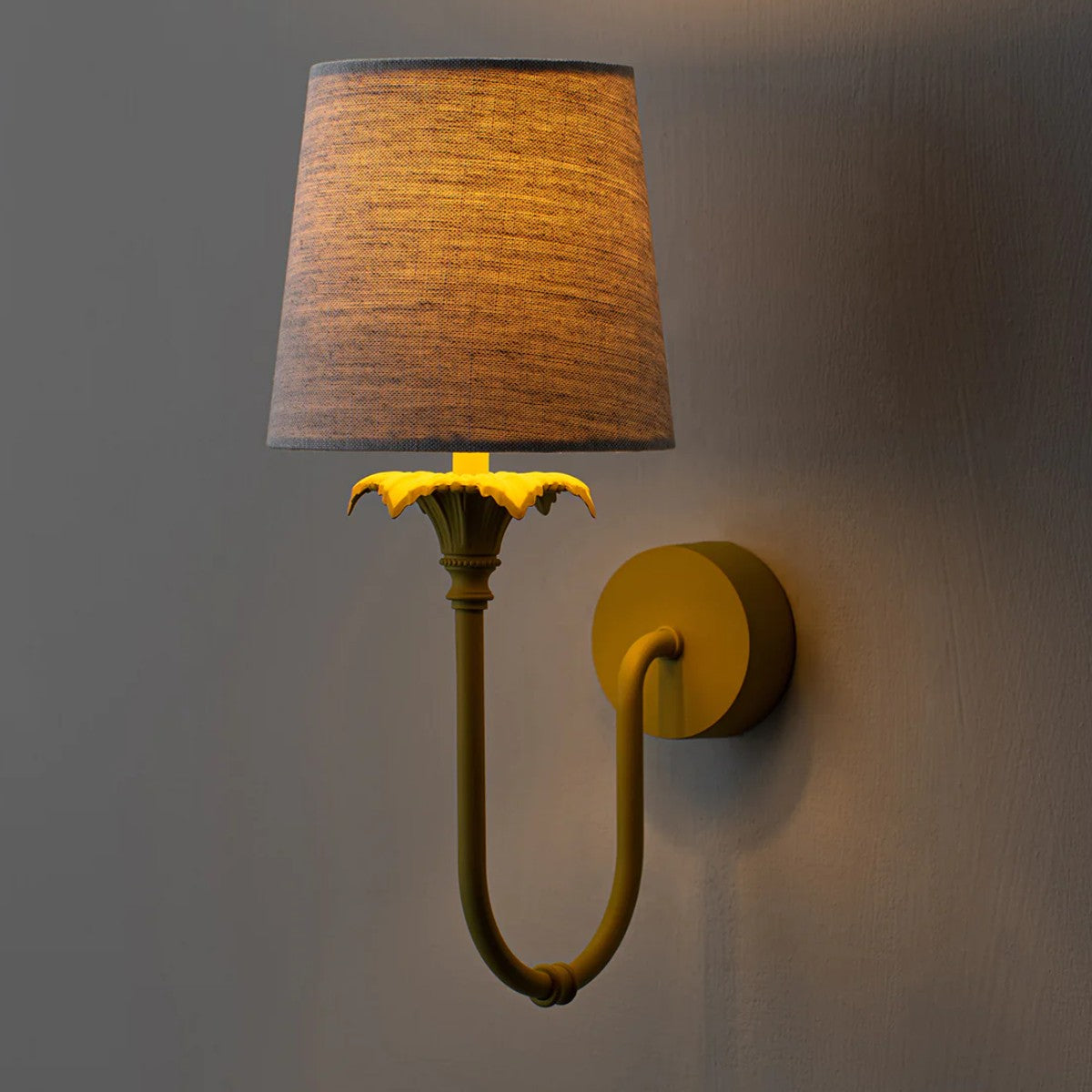 Porta Romana I Edith Wall Light