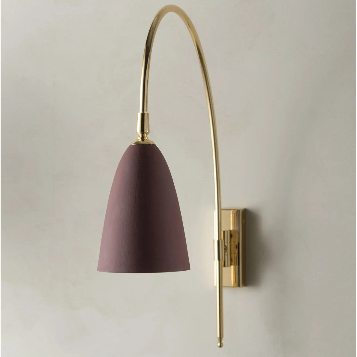 Porta Romana I Kingsley Wall Light