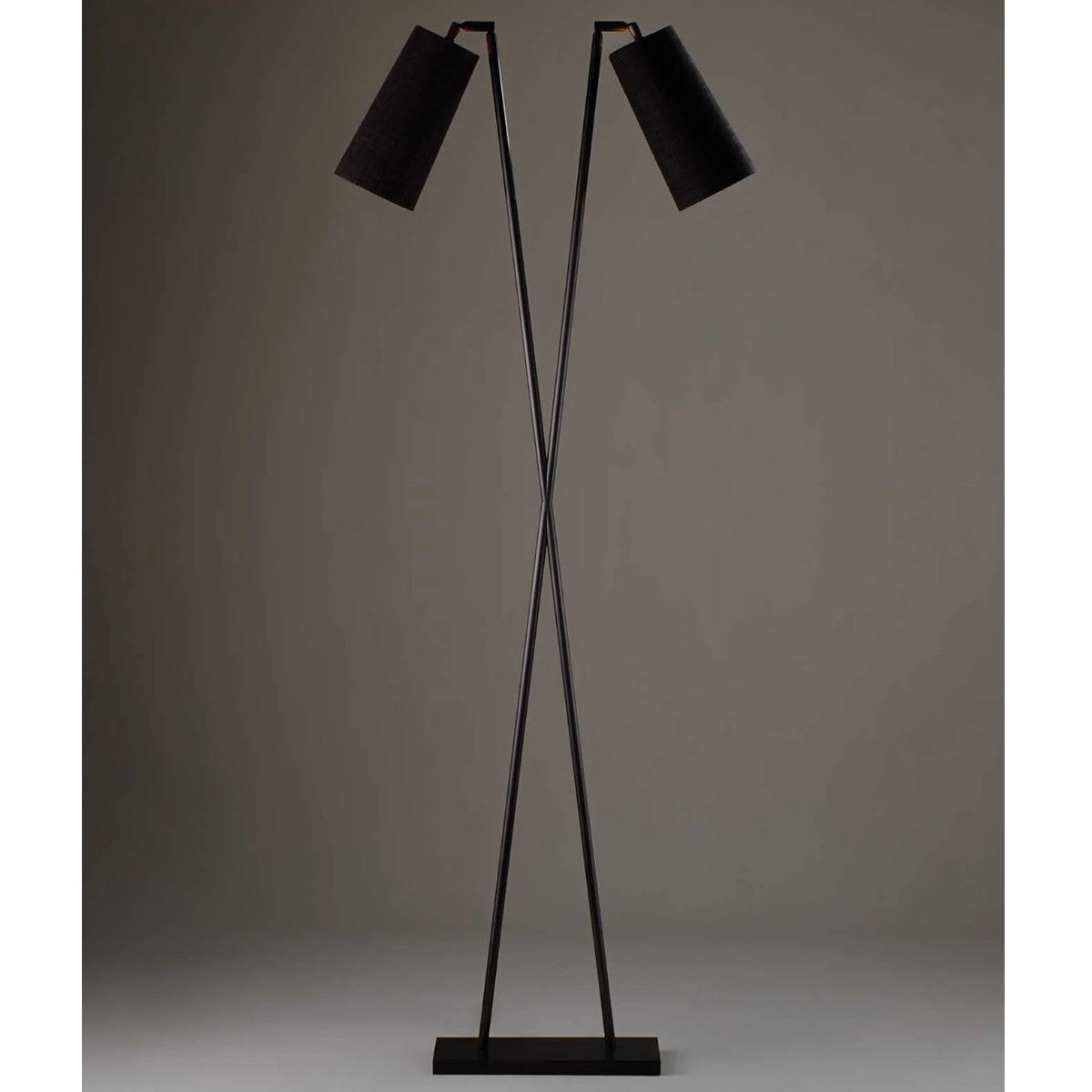 Porta Romana I Motu Floor Lamp