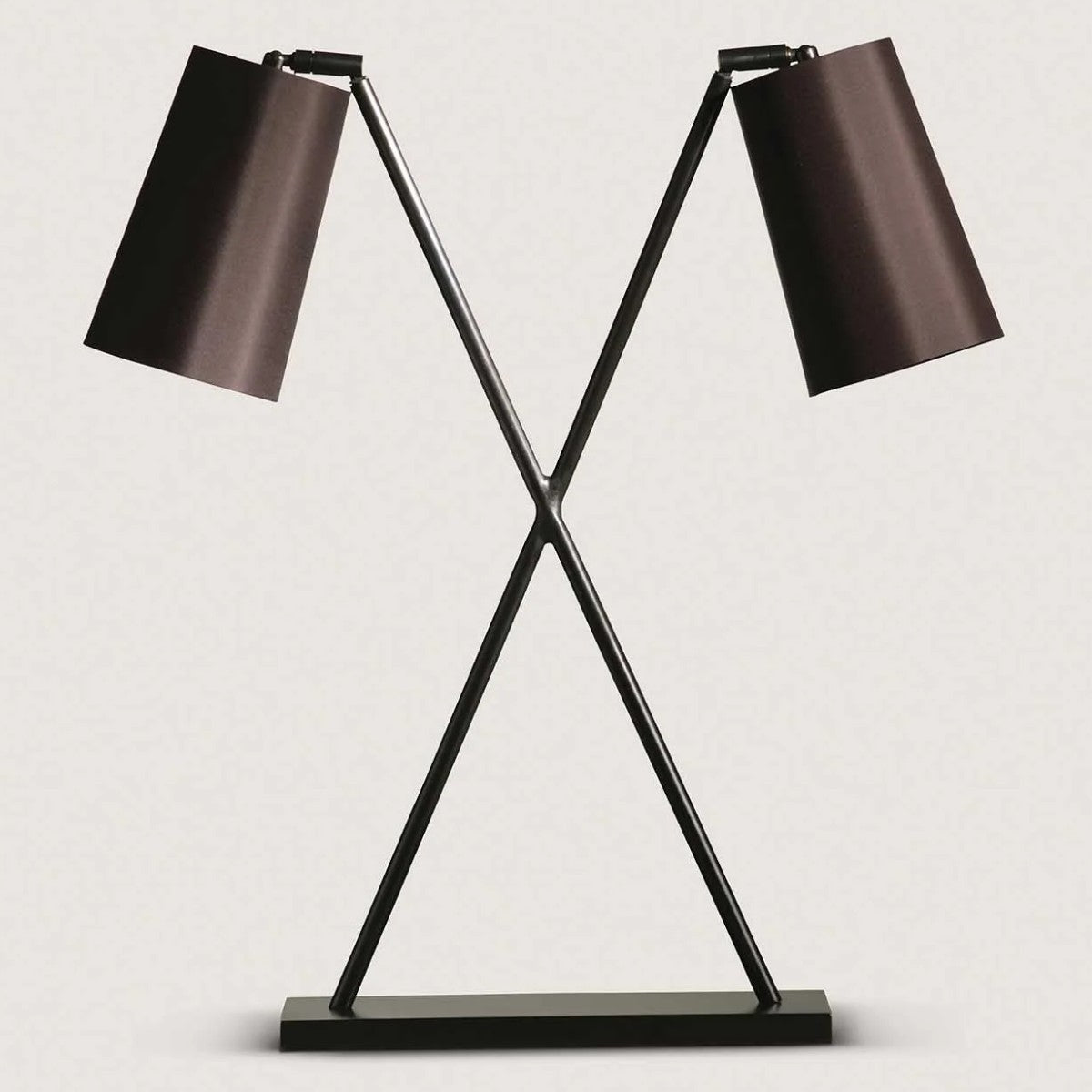 Porta Romana I Motu Table Lamp