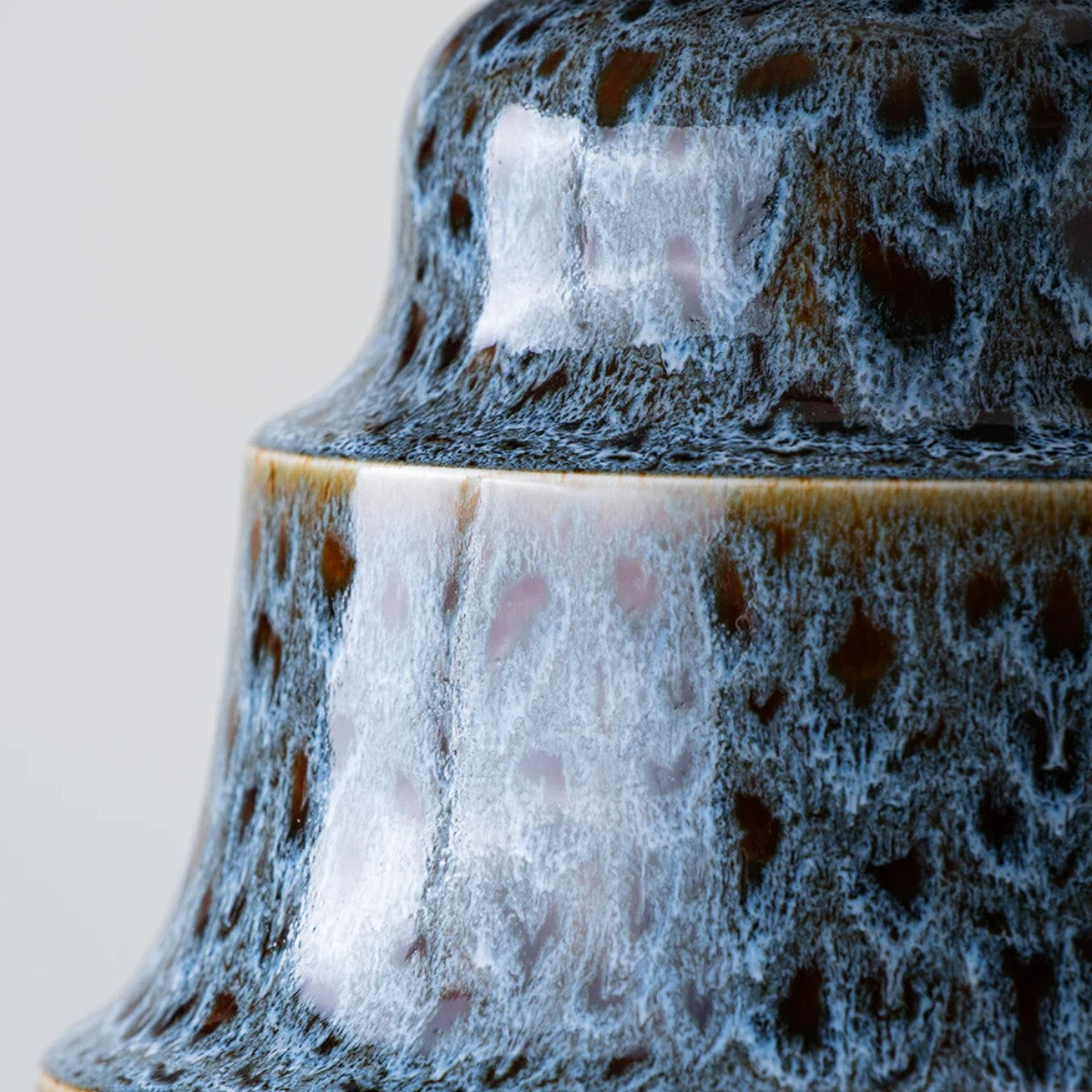 Porta Romana I Tier Lamp