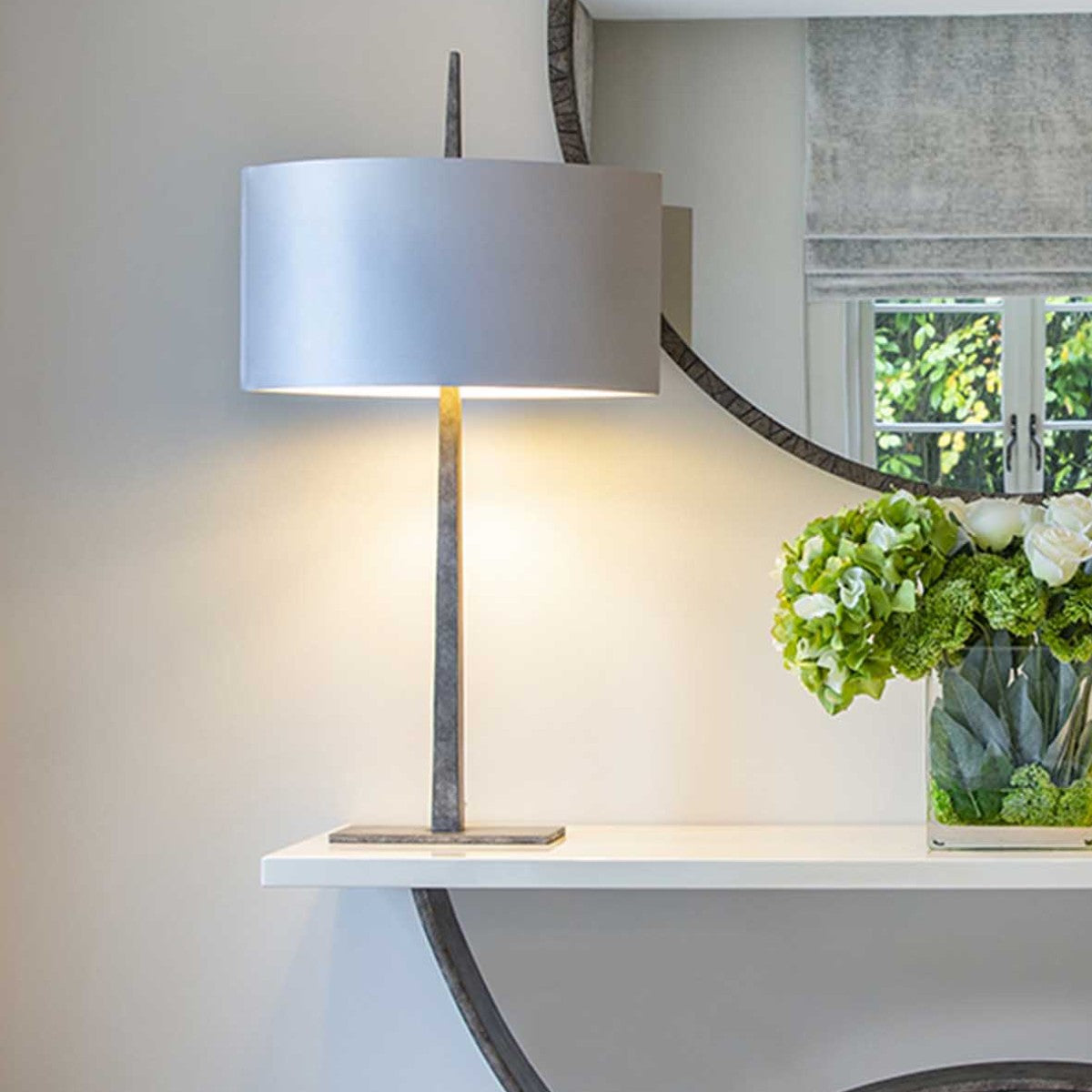 Porta Romana I Tapering Harral Lamp Small