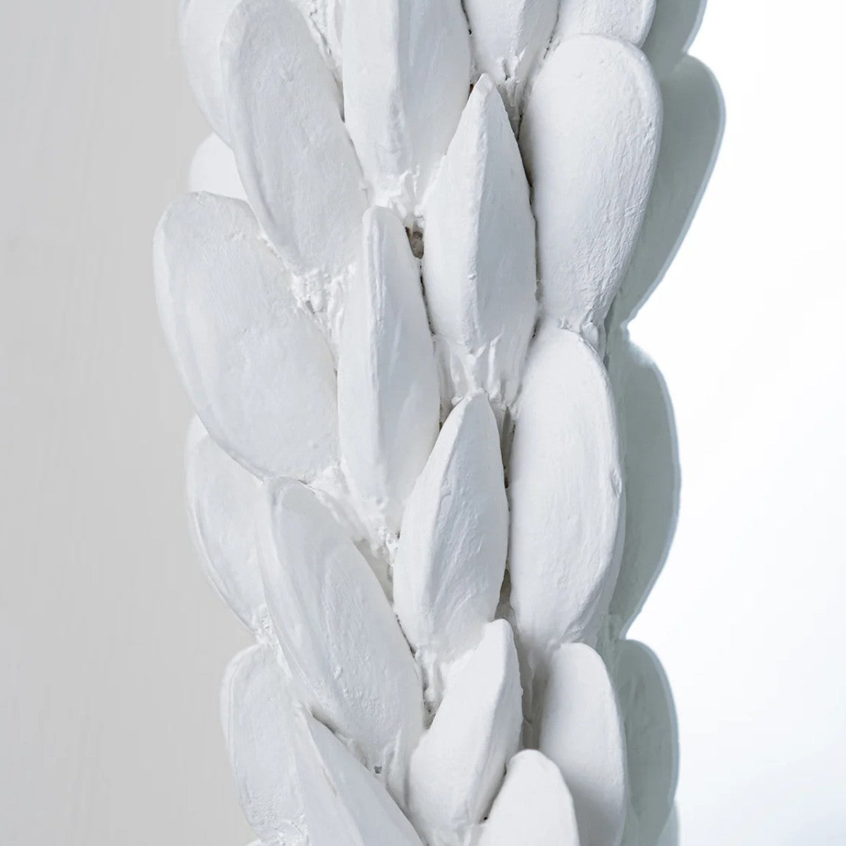 Porta Romana | Mussel Shell Mirror Small