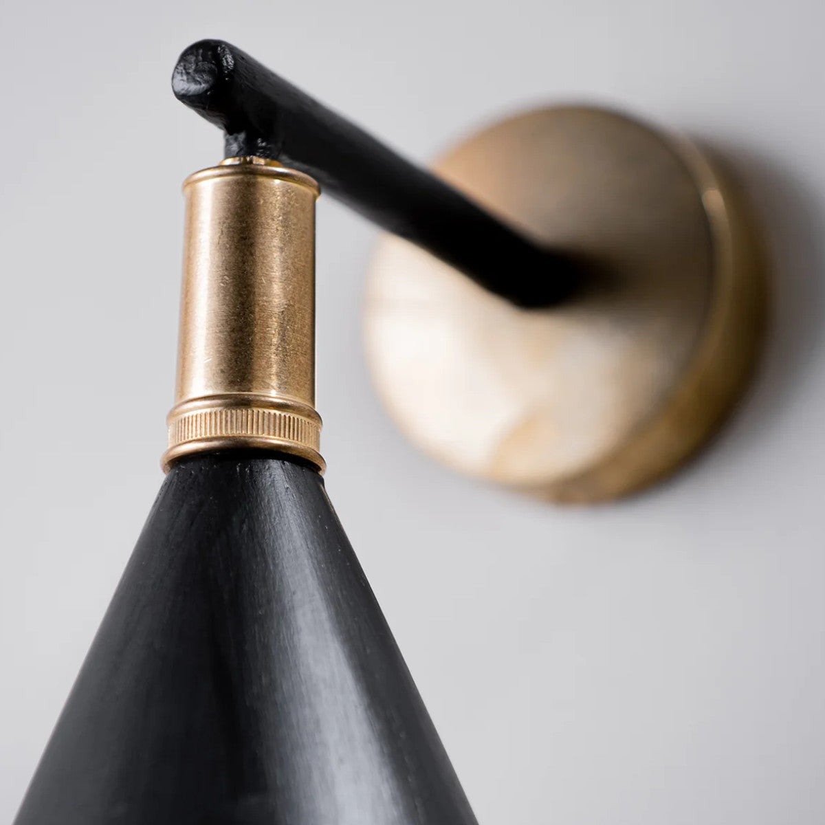 Porta Romana | Matilda Wall Light Small