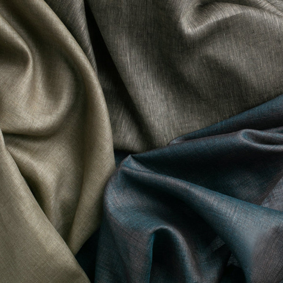 de Le Cuona | Burnished Linen