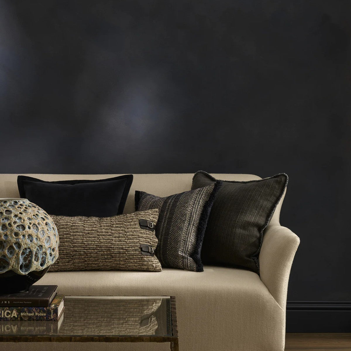de Le Cuona | Kalahari Cushion With Fringe Detail