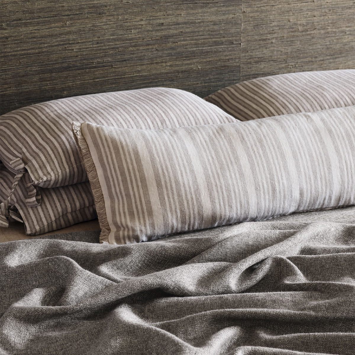 Mark Alexander | Raffia