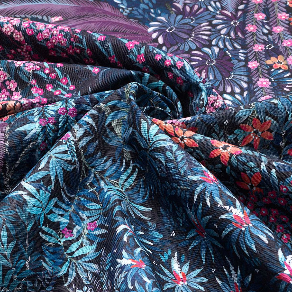 Cole & Son | Cascade Linen Union