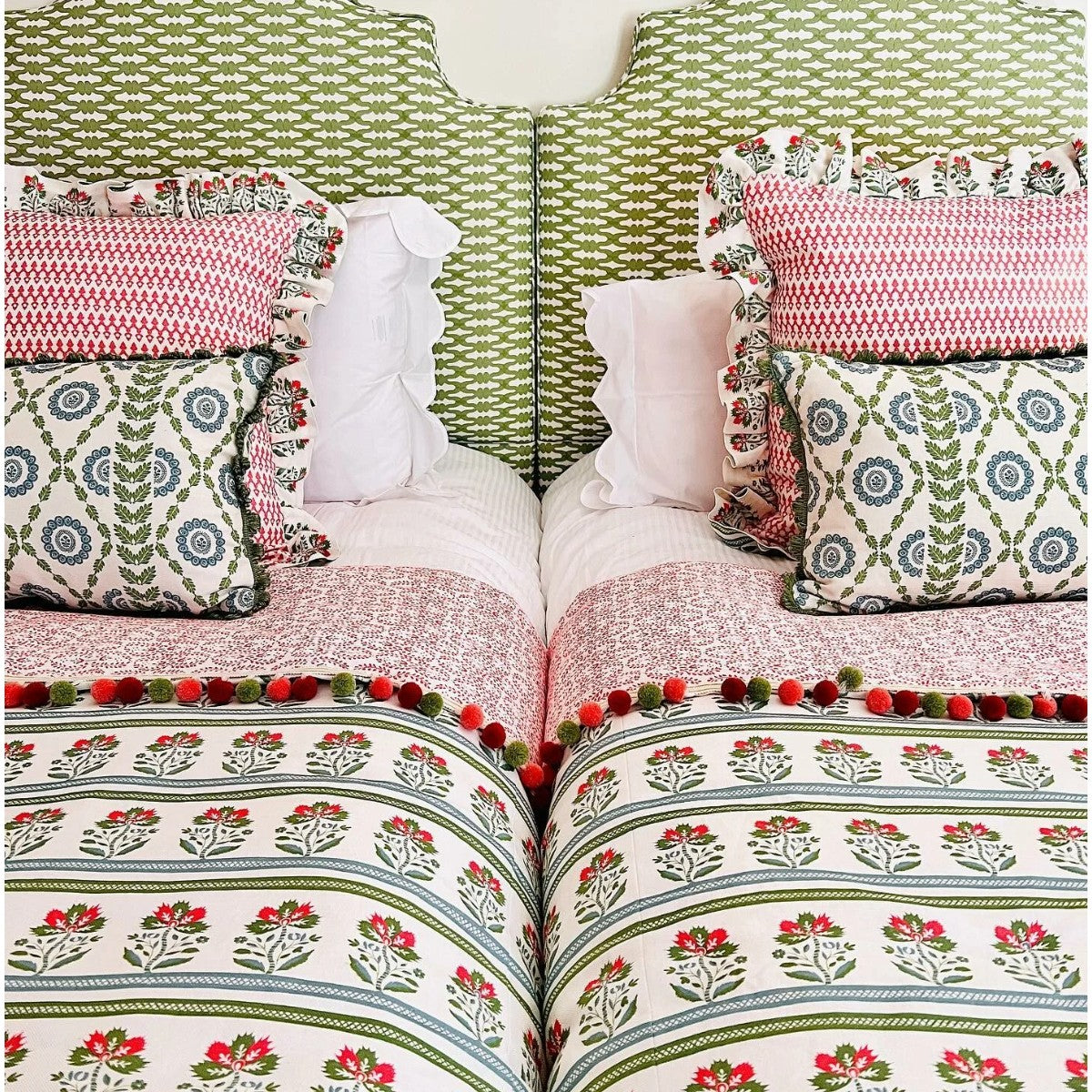 Samuel and Sons | Cirque Pom Pom Fringe