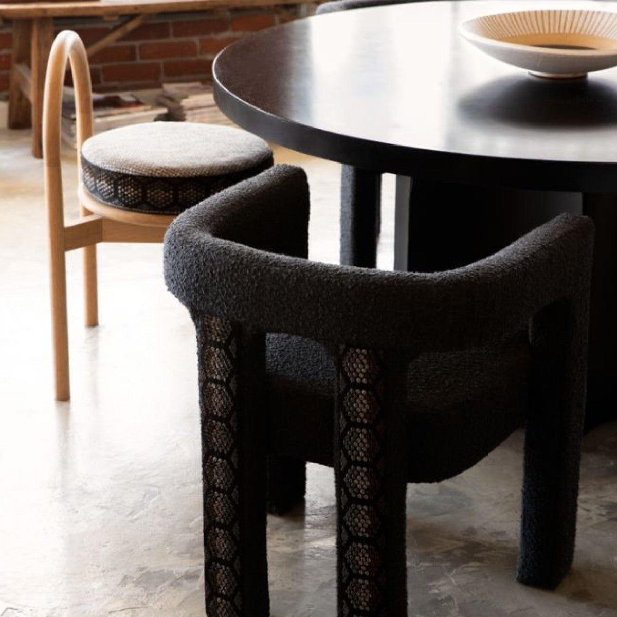 Samuel and Sons | Bumblebee Velvet Border