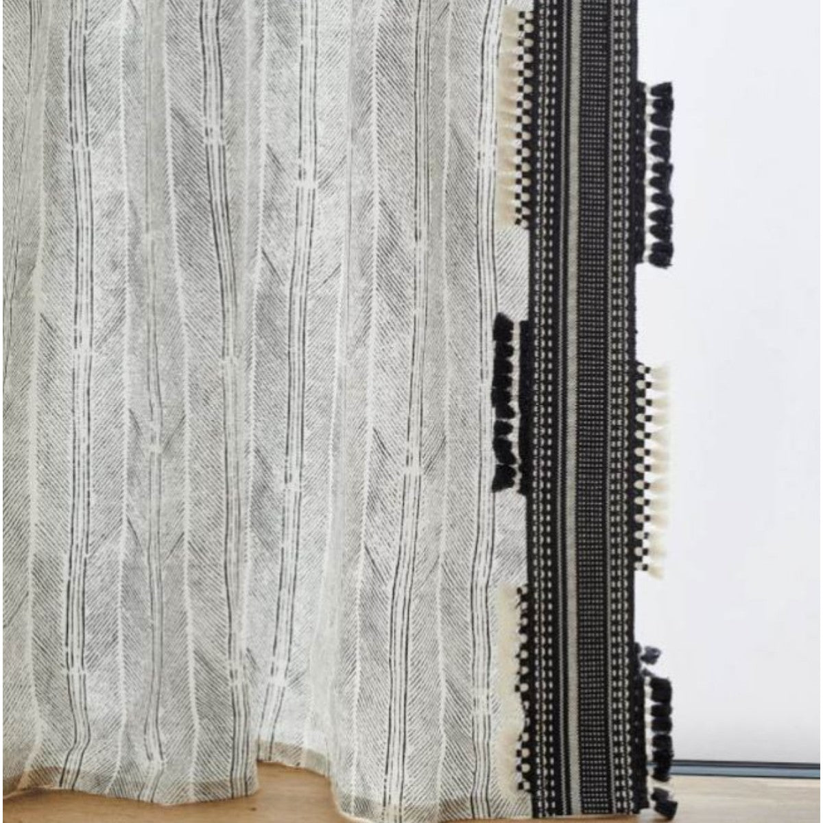 Christopher Farr Cloth | Pom Parade Border