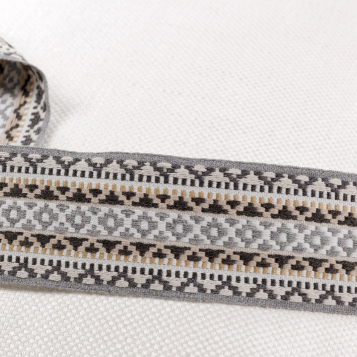 ROMO | Jacuba Trimmings | Zahara Braid
