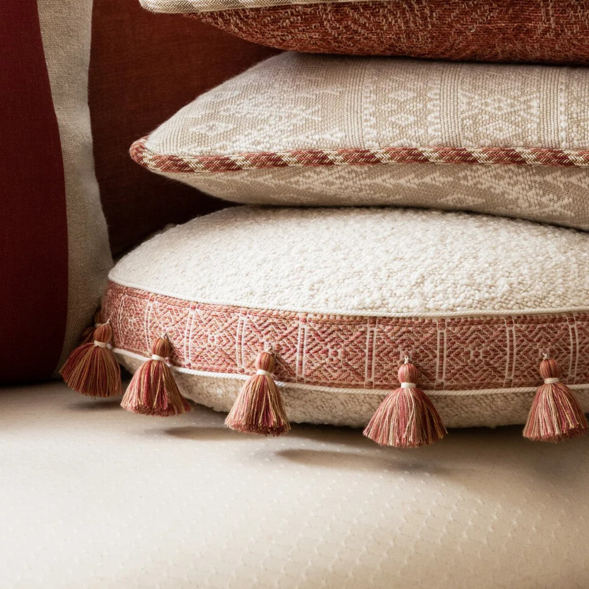 Samuel and Sons | Taos Tasseled Border