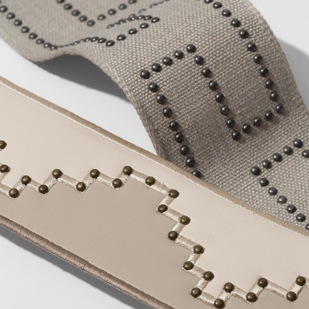 Samuel and Sons | Percheron Studded Border