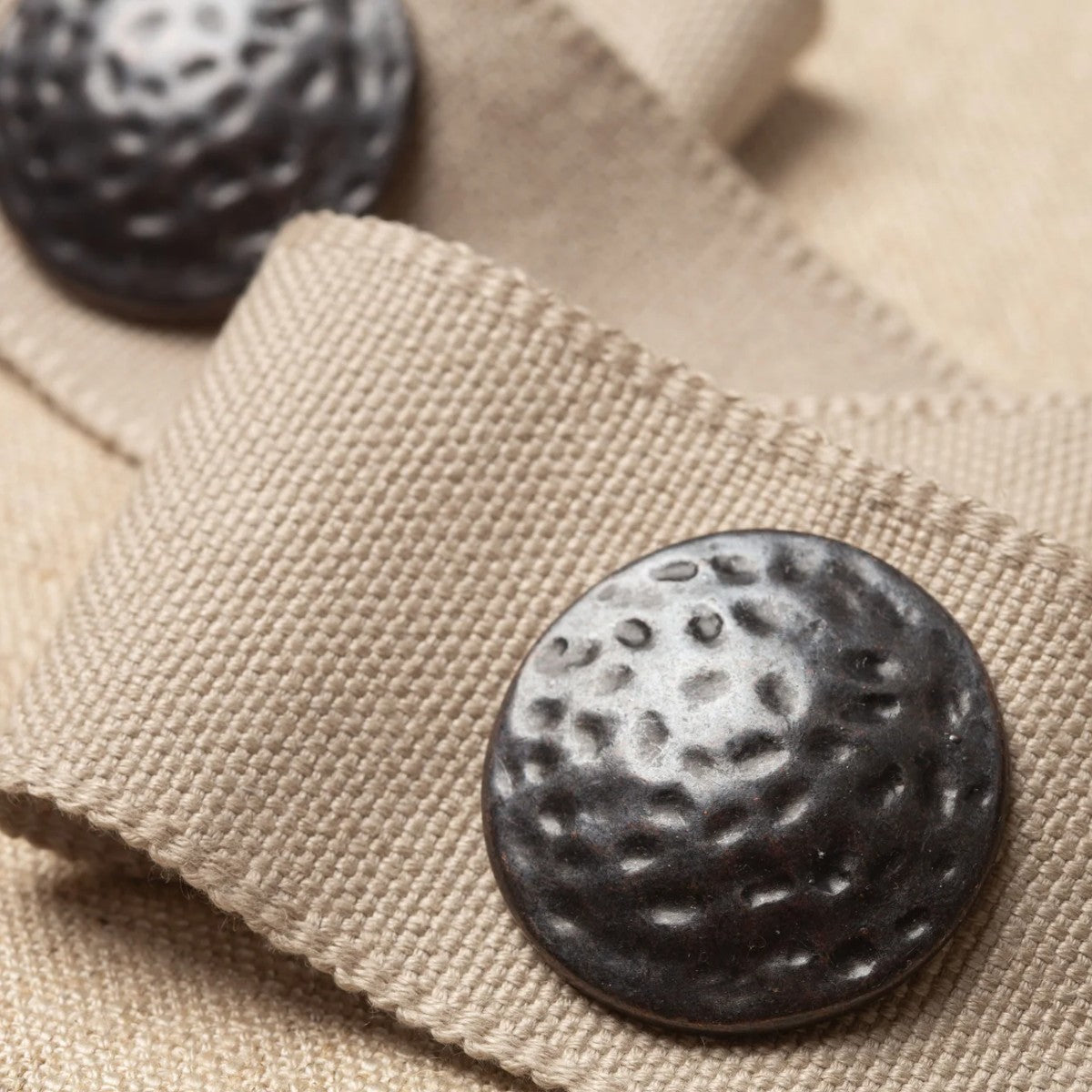 Samuel and Sons | Castilian Hammered Nailhead Border