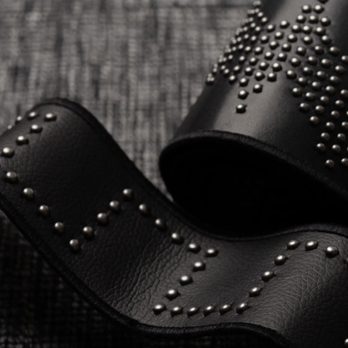 Samuel and Sons | Lusitano Studded Border