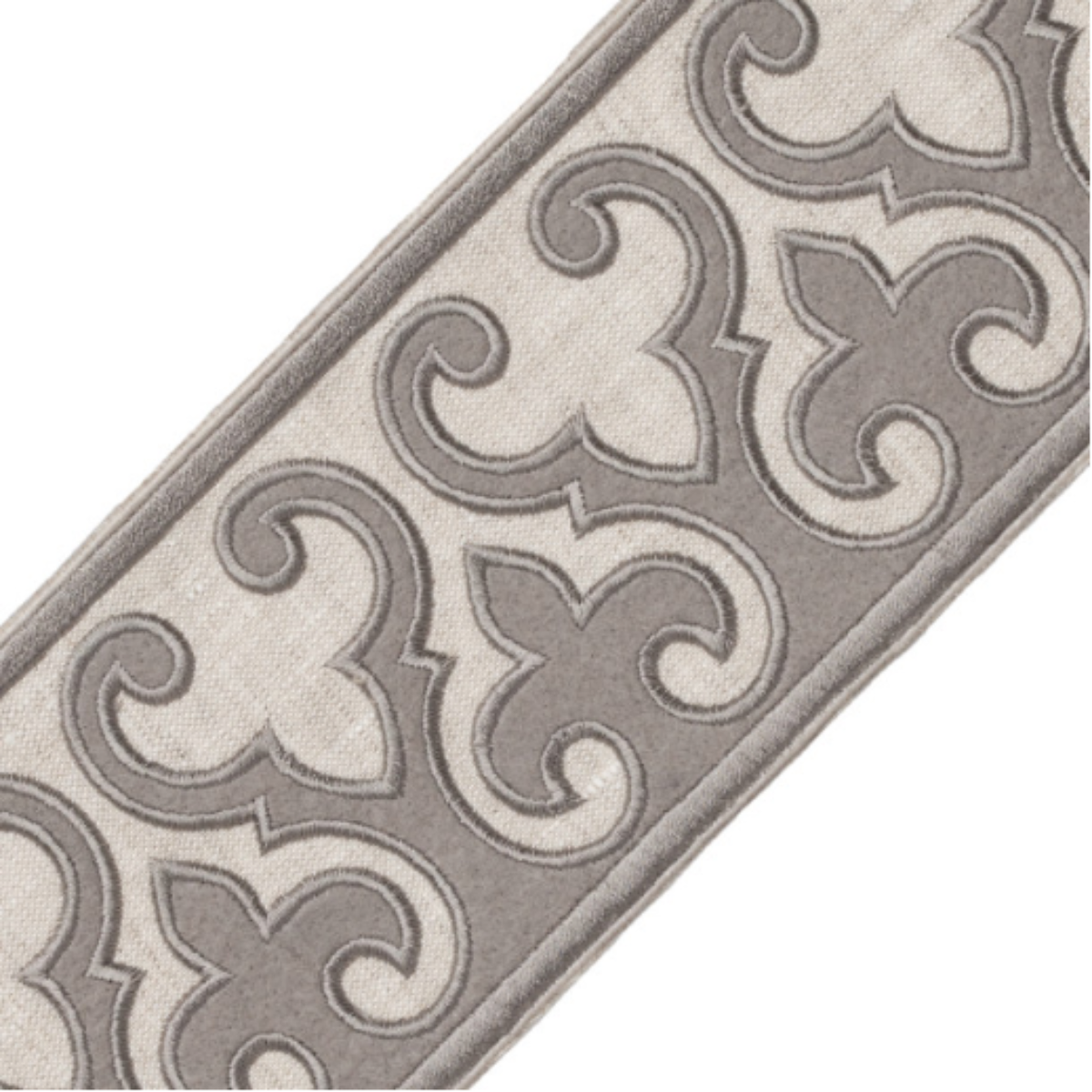 Samuel and Sons | Carlton Appliqué Border
