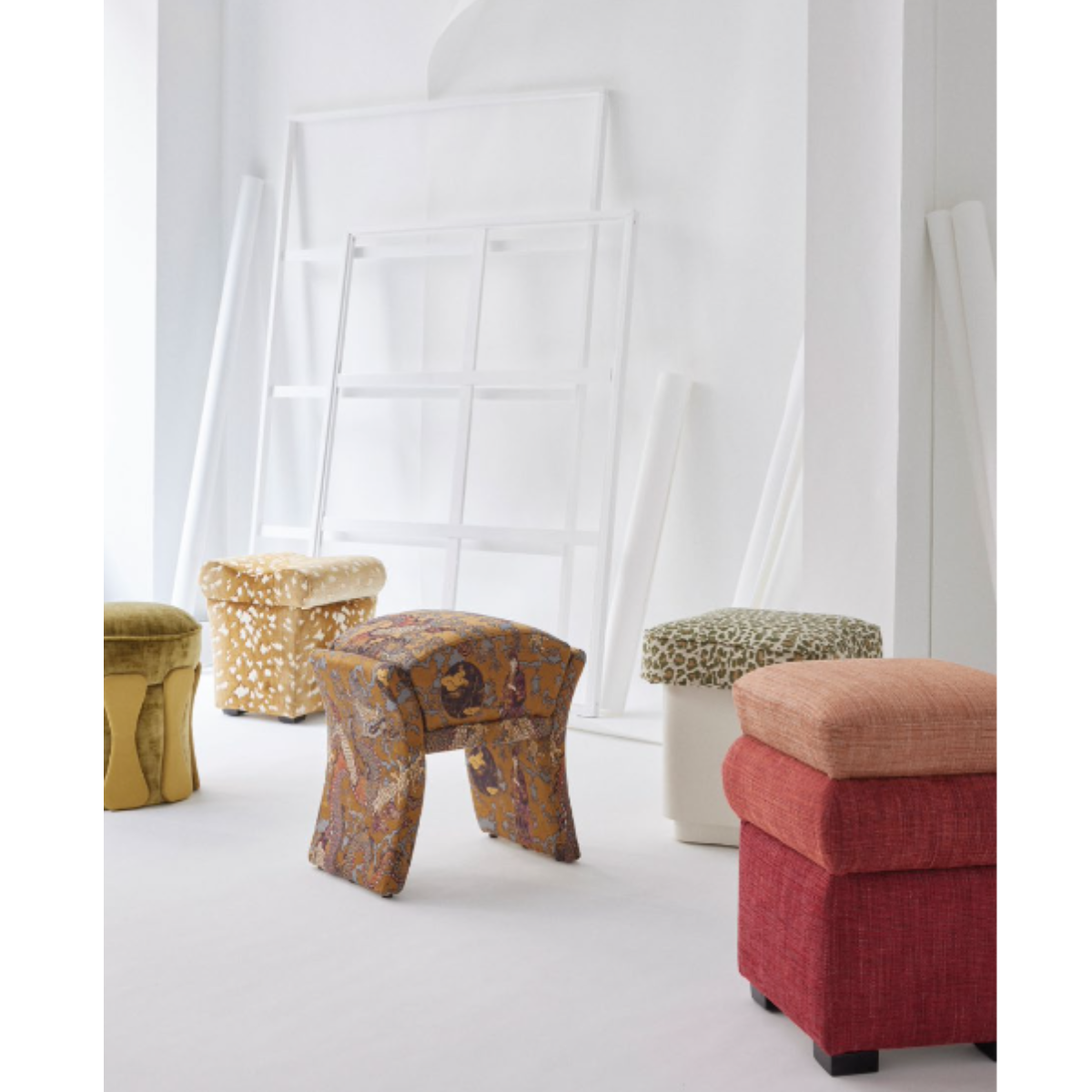 Nobilis | Ego Footstool