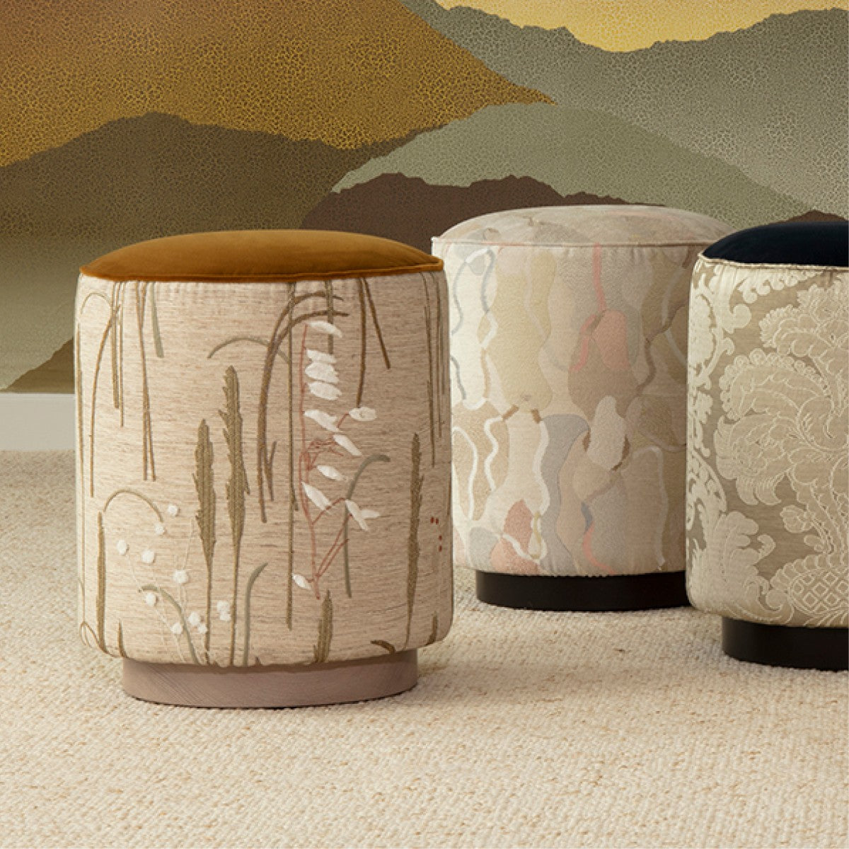 Nobilis | Ilot Footstool