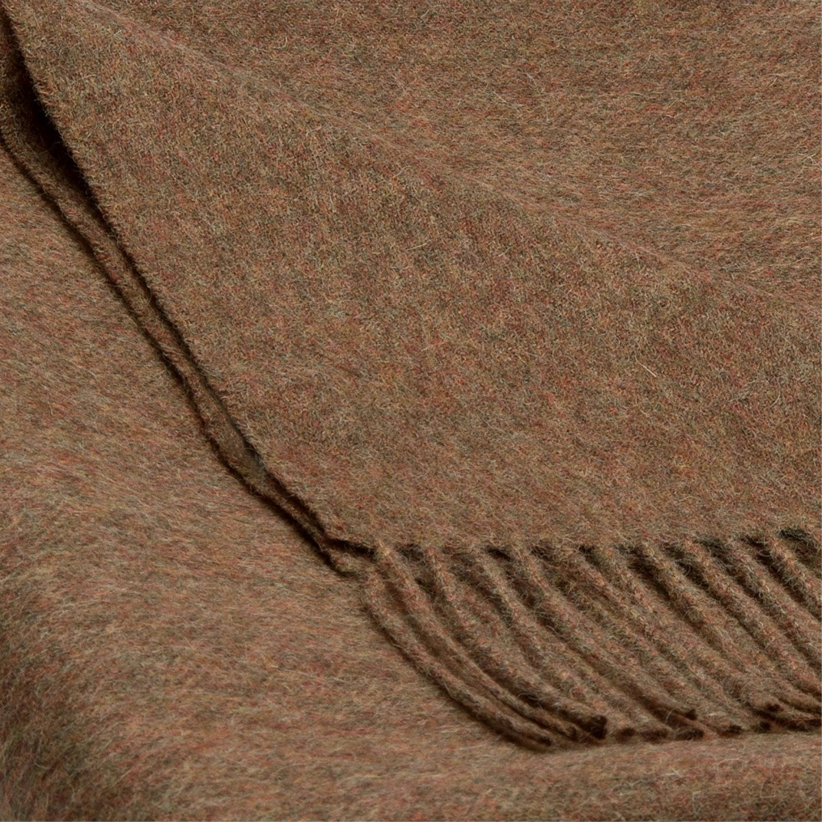 Nobilis | Amanda Throw