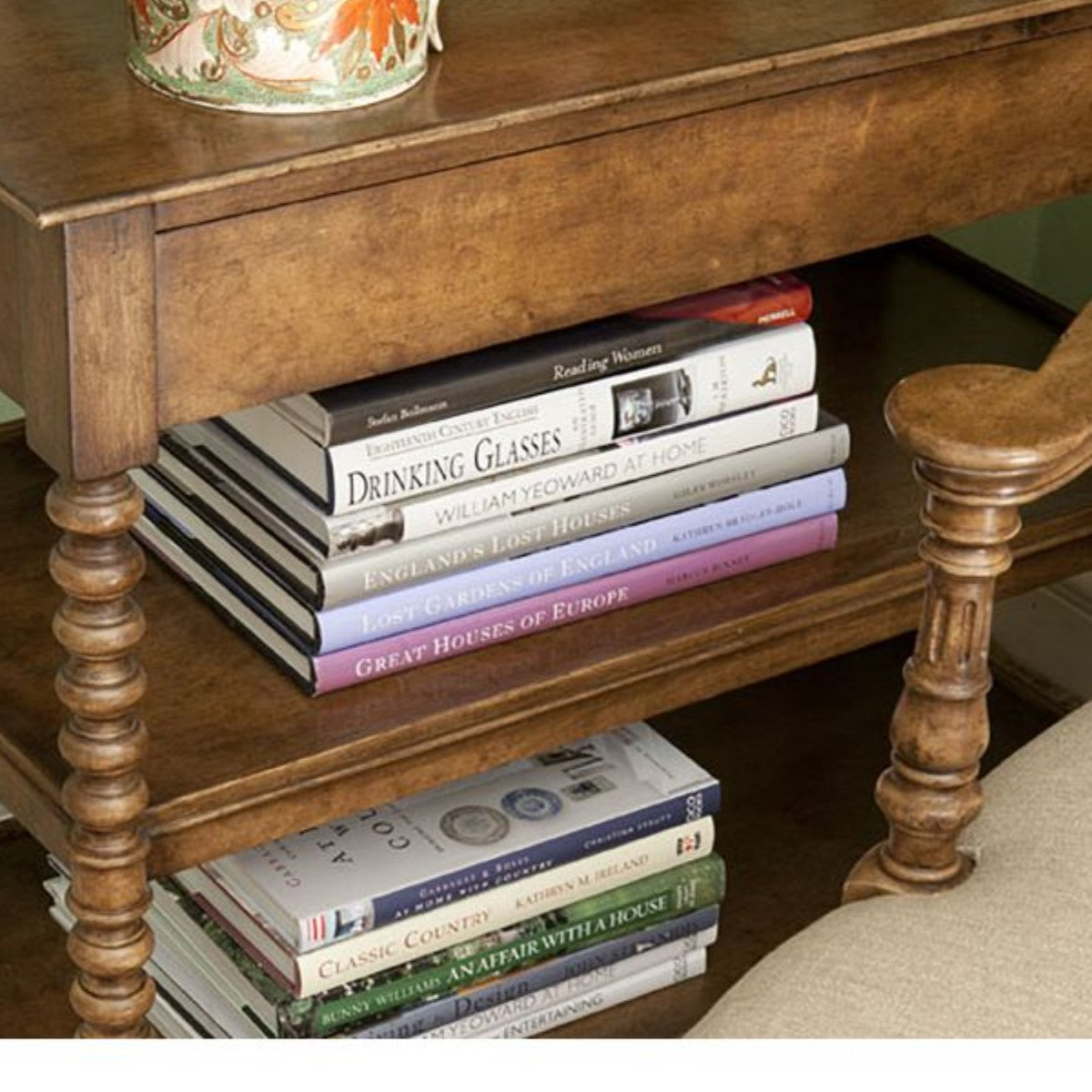 William Yeoward | Tormarton End Table Grey Fruitwood