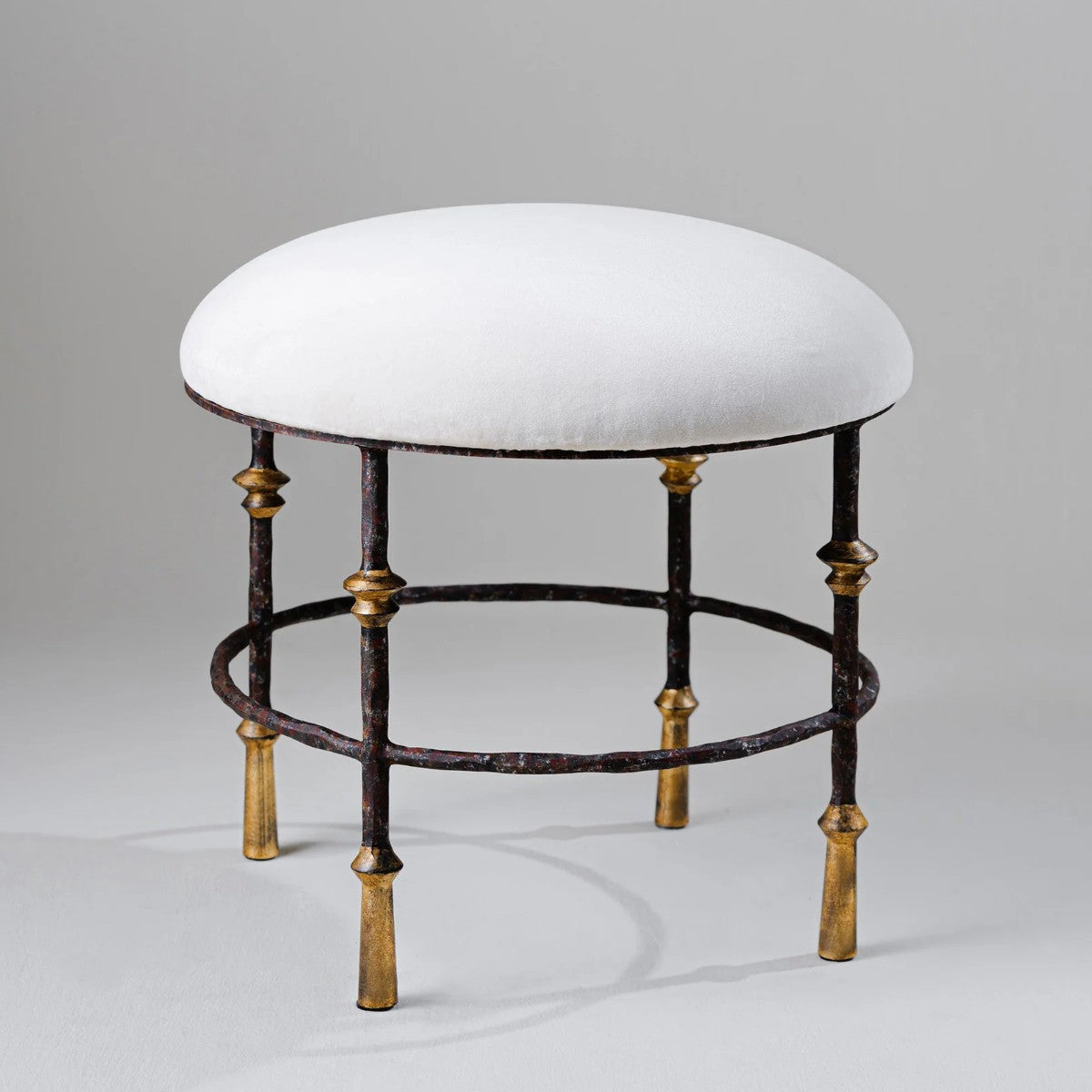 Porta Romana | Stanley Round Stool