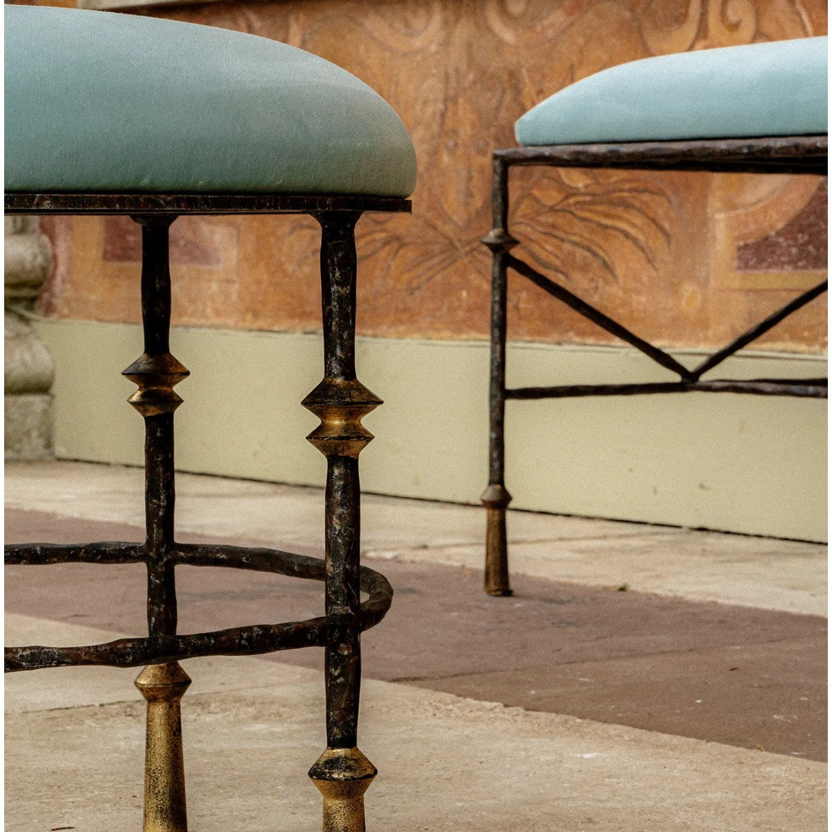 Porta Romana | Stanley Round Stool