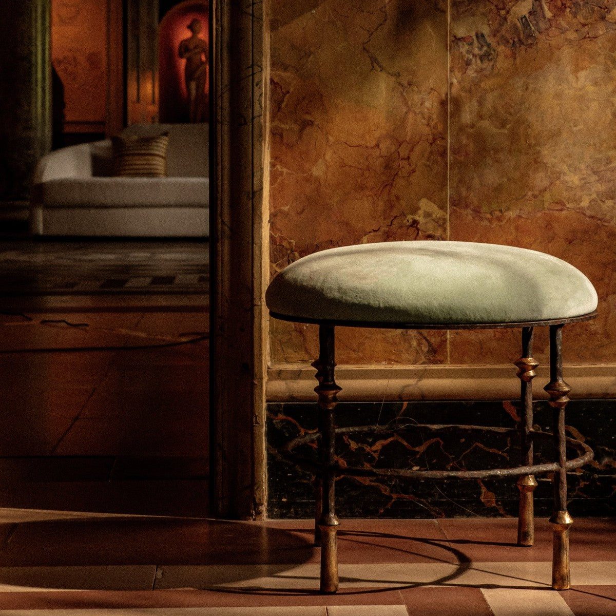 Porta Romana | Stanley Round Stool