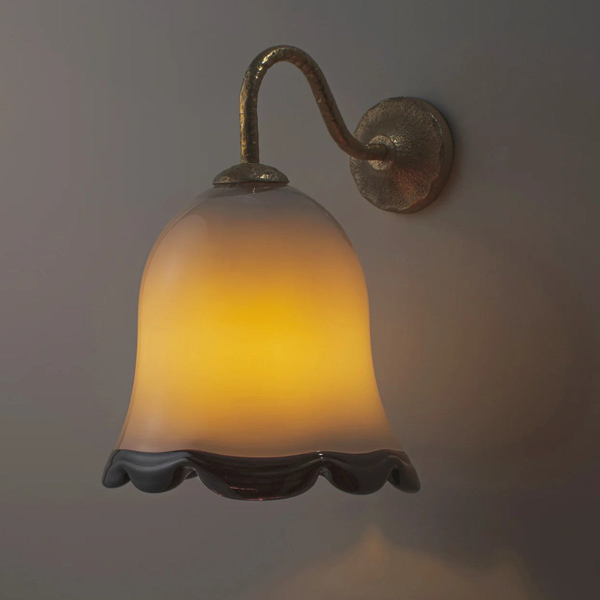 Porta Romana | Evelyn Wall Light
