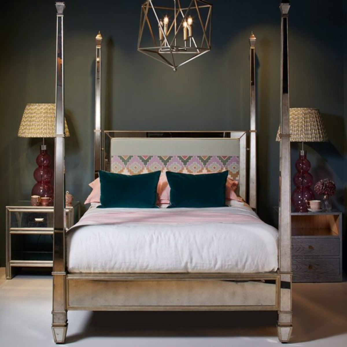 Julian Chichester | Beatrice Bed
