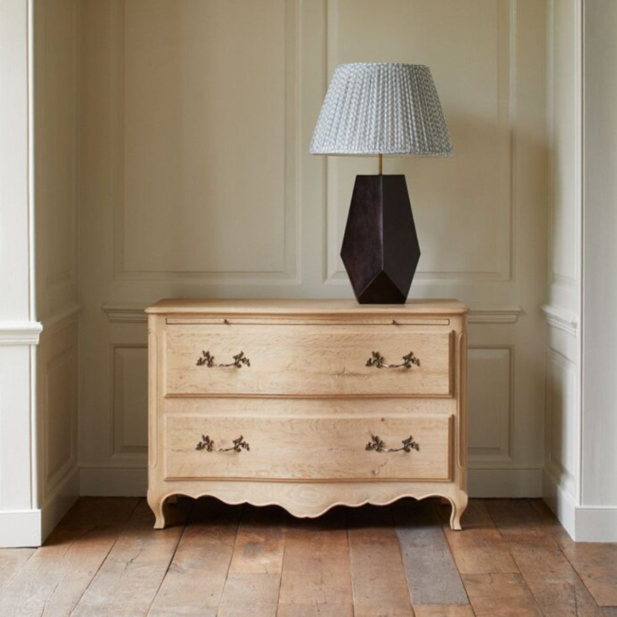 Julian Chichester | 18th Century Commode