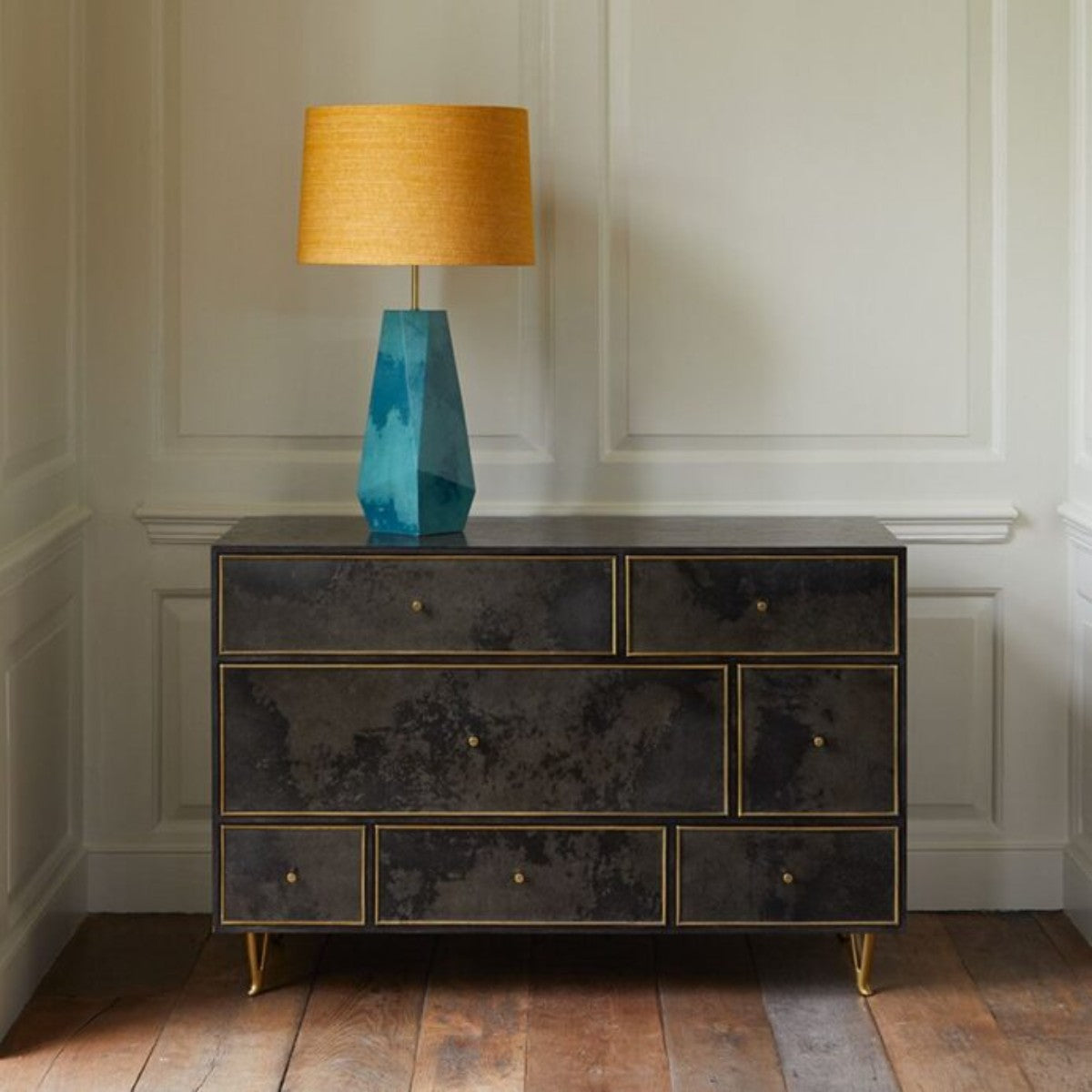 Julian Chichester | Alfred Chest