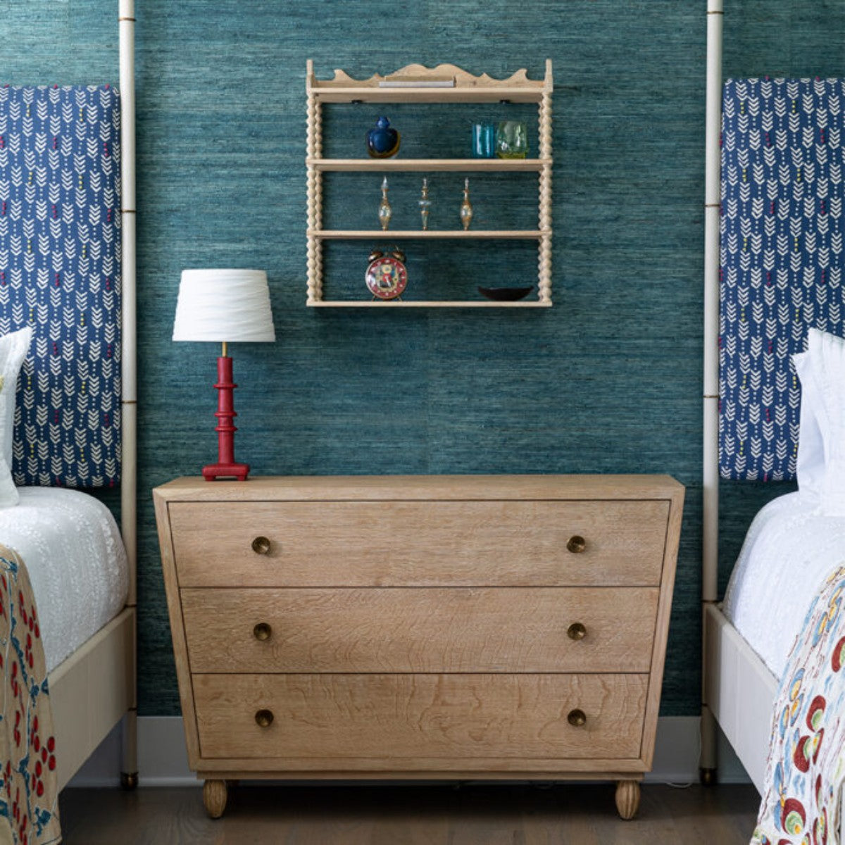 Julian Chichester | Massa Chest