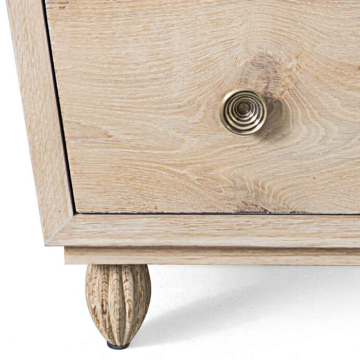 Julian Chichester | Massa Chest
