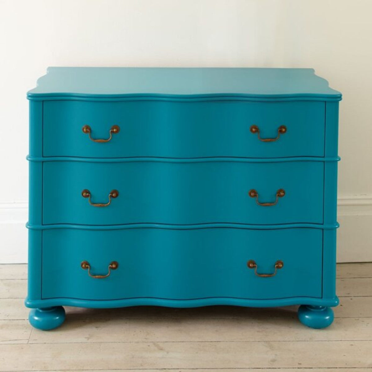 Julian Chichester | Regency Wave Chest