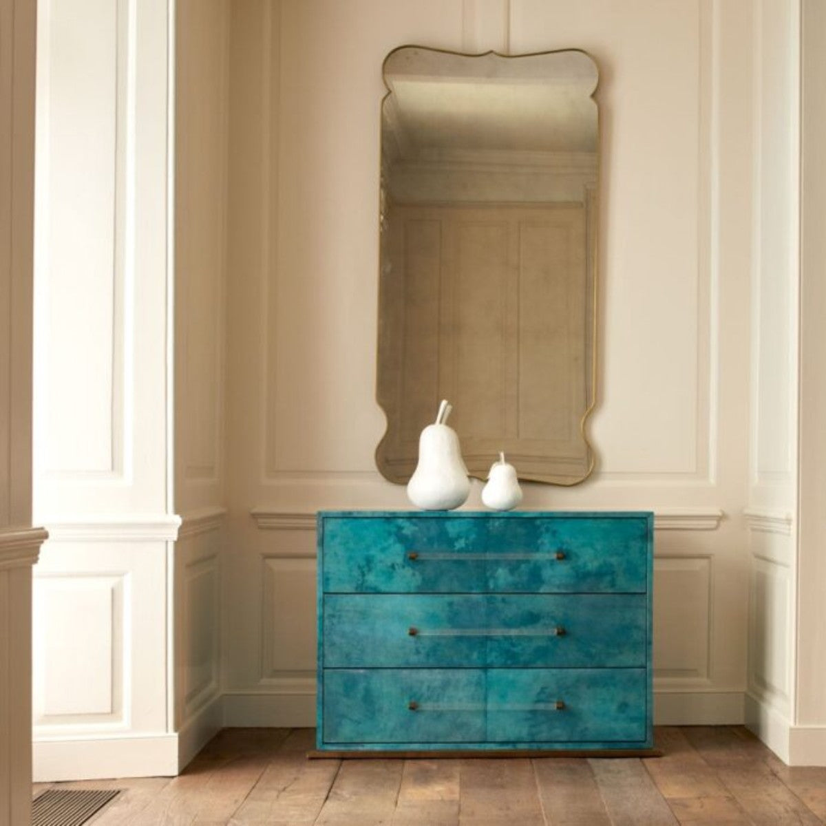 Julian Chichester | Seago Chest