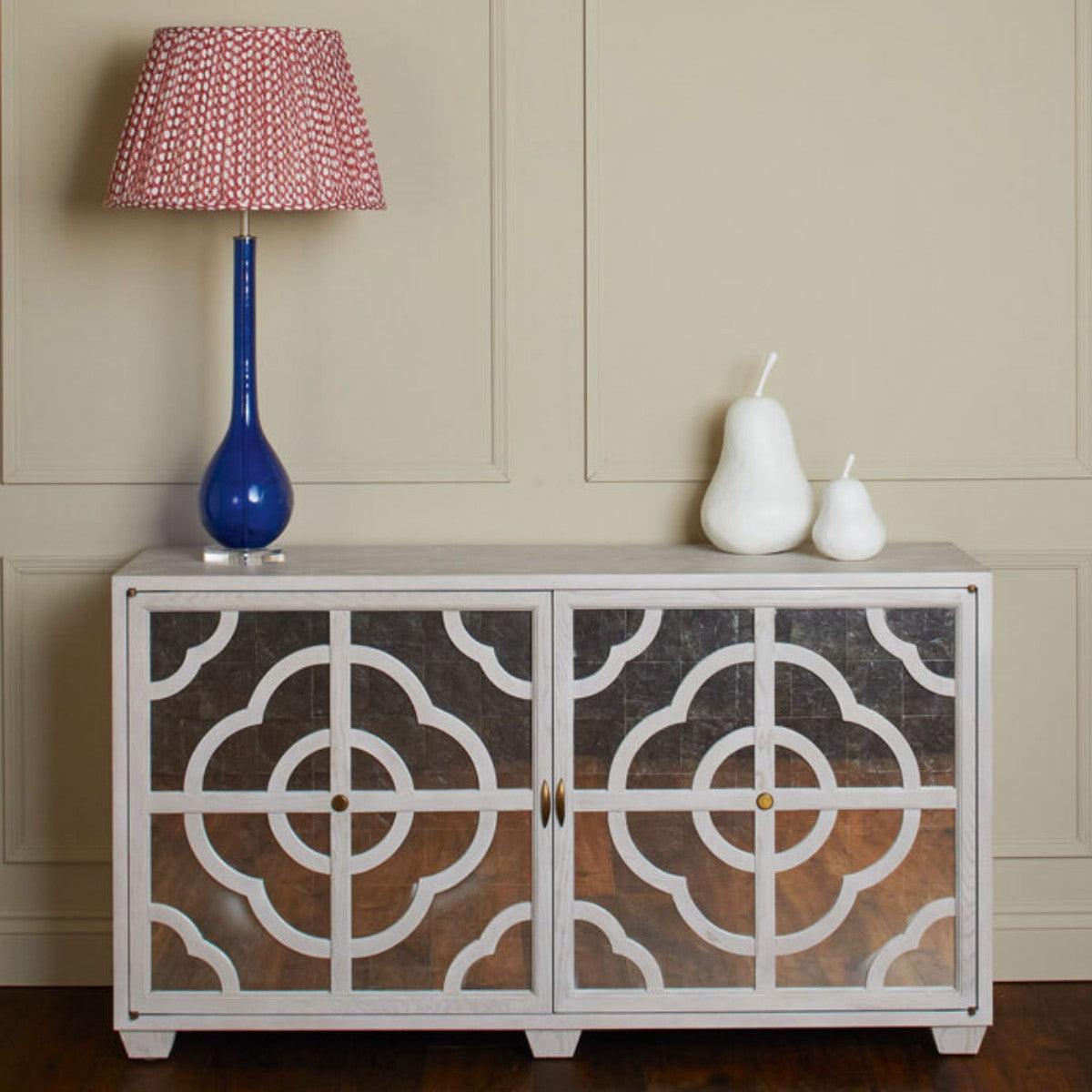 Julian Chichester | Anna Cabinet
