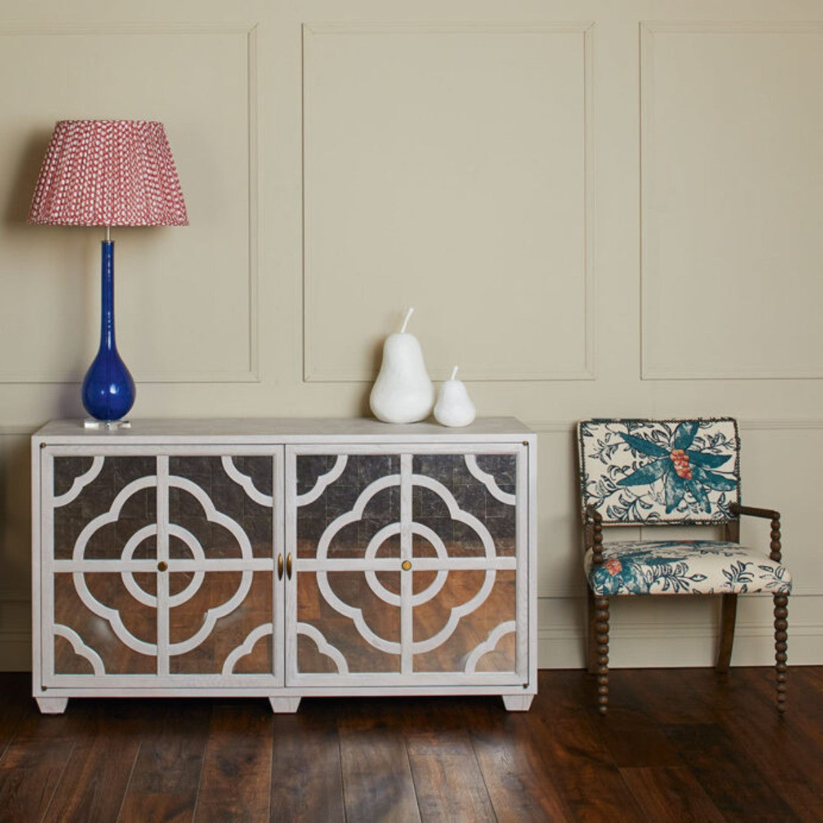 Julian Chichester | Anna Cabinet