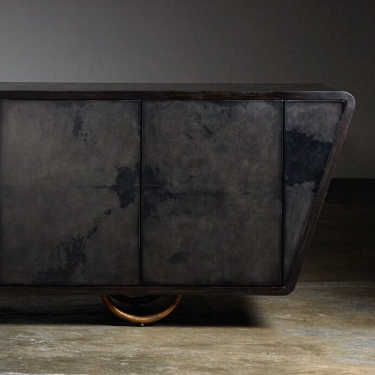 Julian Chichester | Danish Cabinet Large