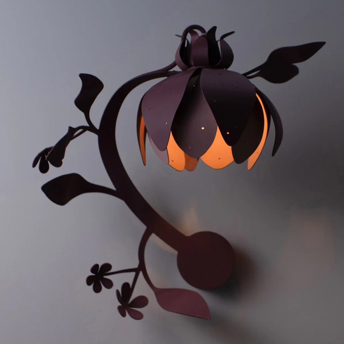 Porta Romana | Botanica Wall Light