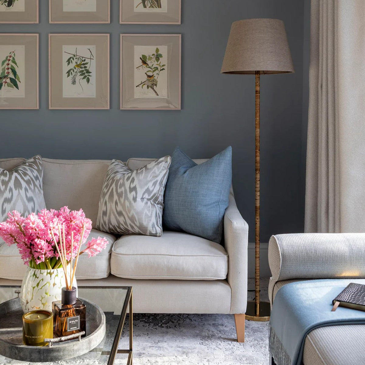 Porta Romana I Holden Floor Lamp