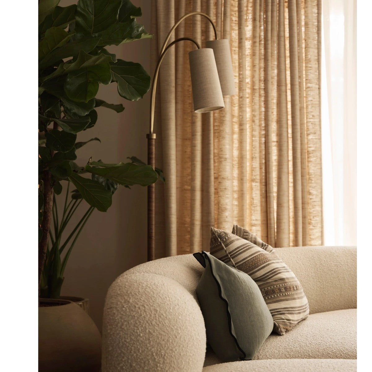 Porta Romana I Kelly floor Lamp