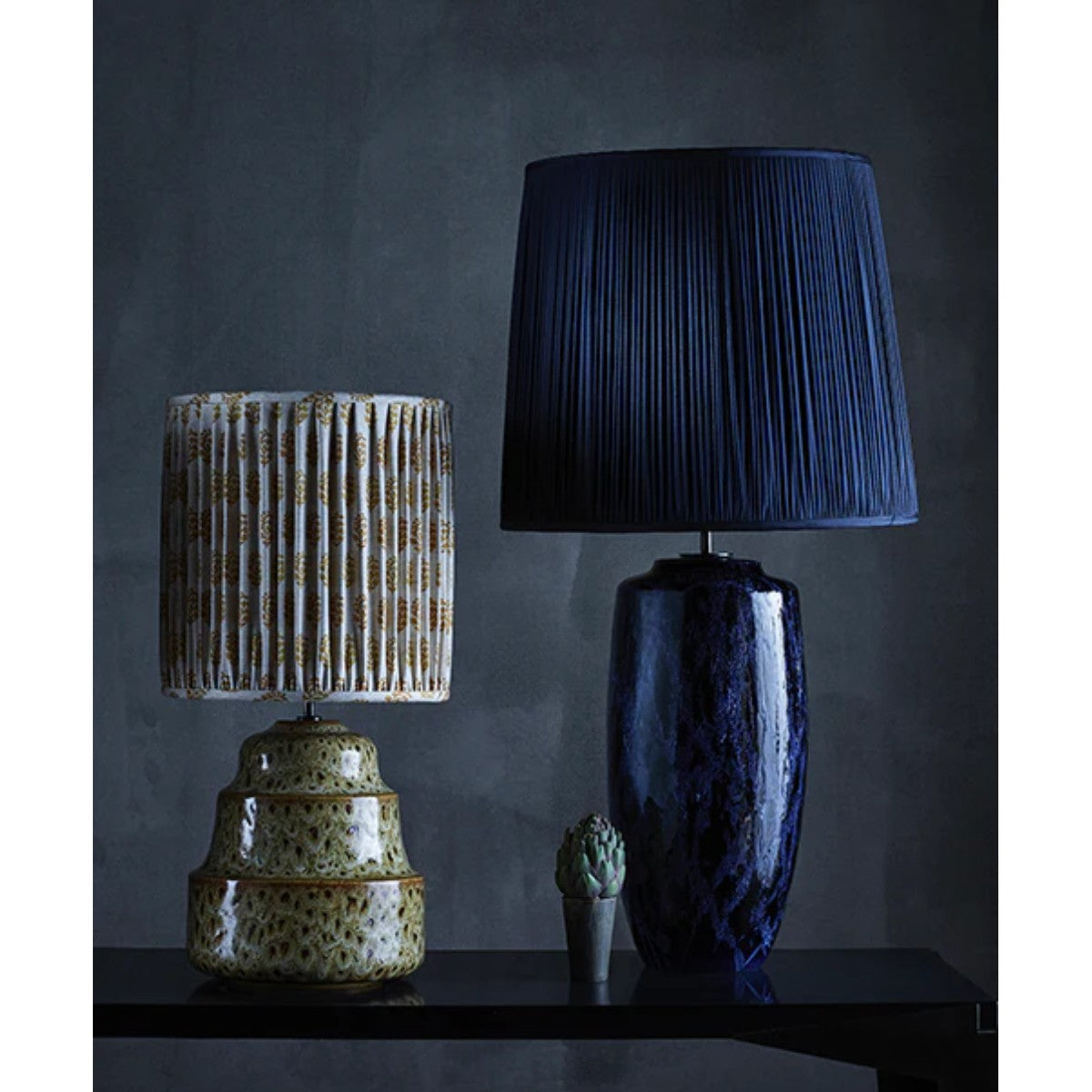 Porta Romana I Tier Lamp
