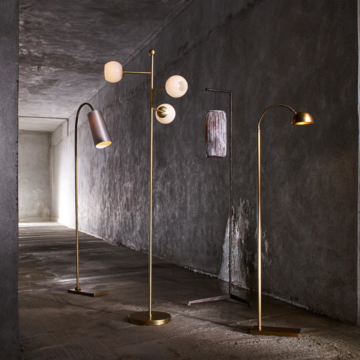 Porta Romana I Willow Floor Lamp