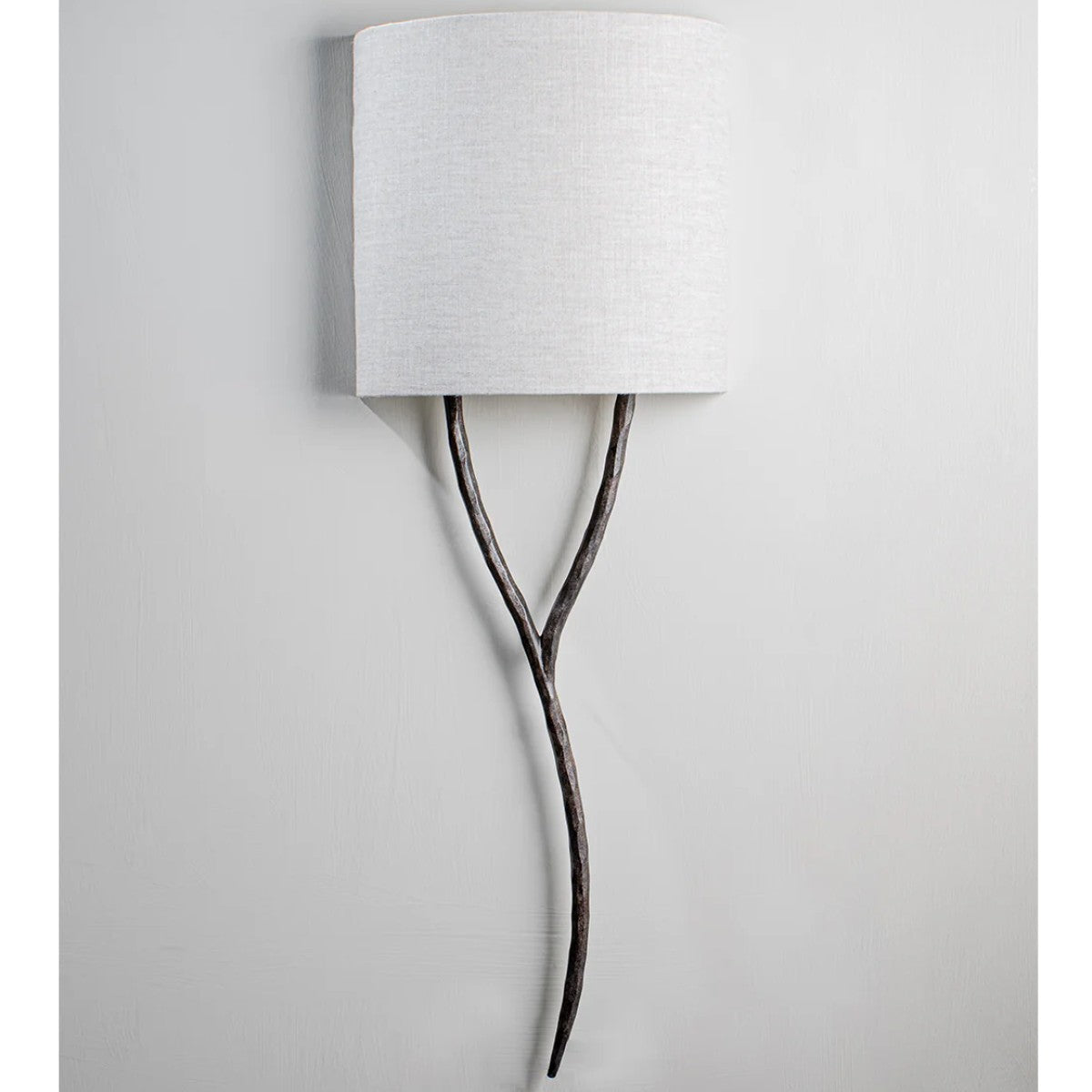 Porta Romana I Yves Wall Light
