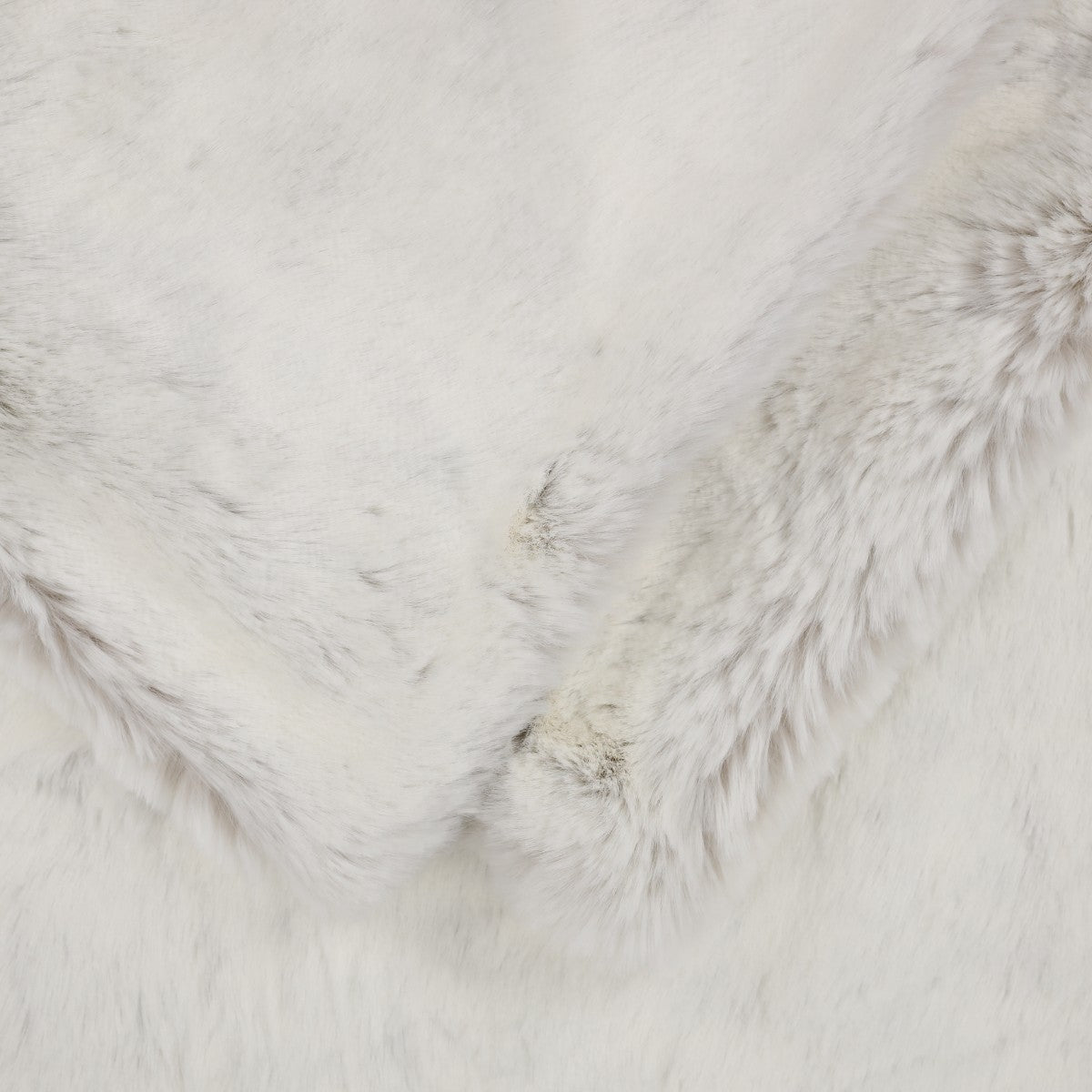 Zinc Romo I Ermine Throw