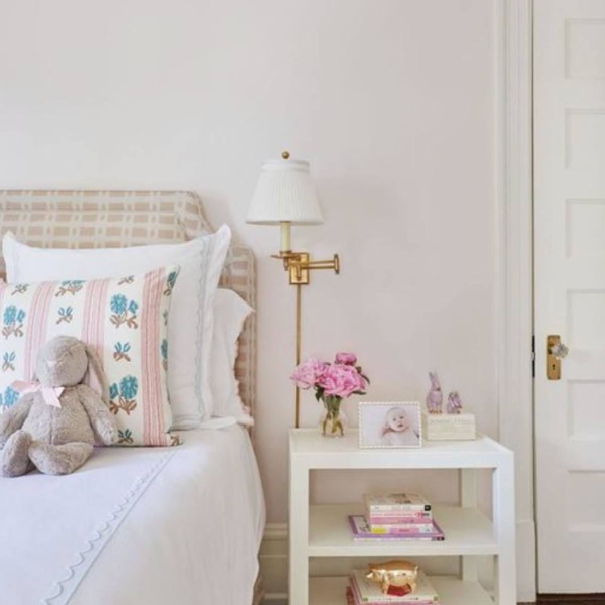 Visual Comfort | Chapman & Myers | Dorchester Swing Arm