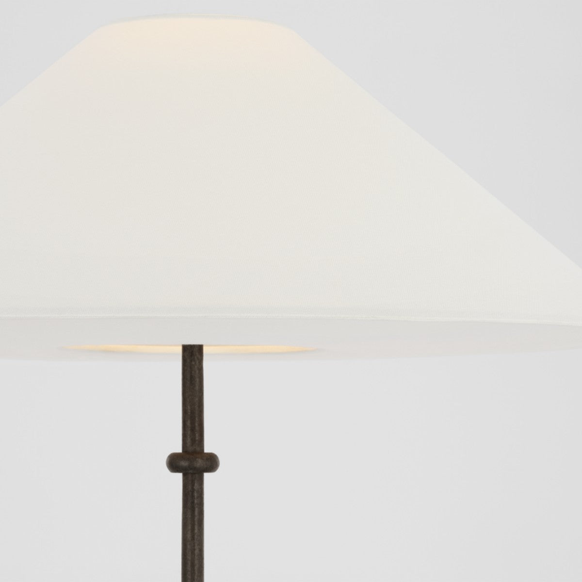 Visual Comfort | Kelly Wearstler | Zealous 30`` Table Lamp