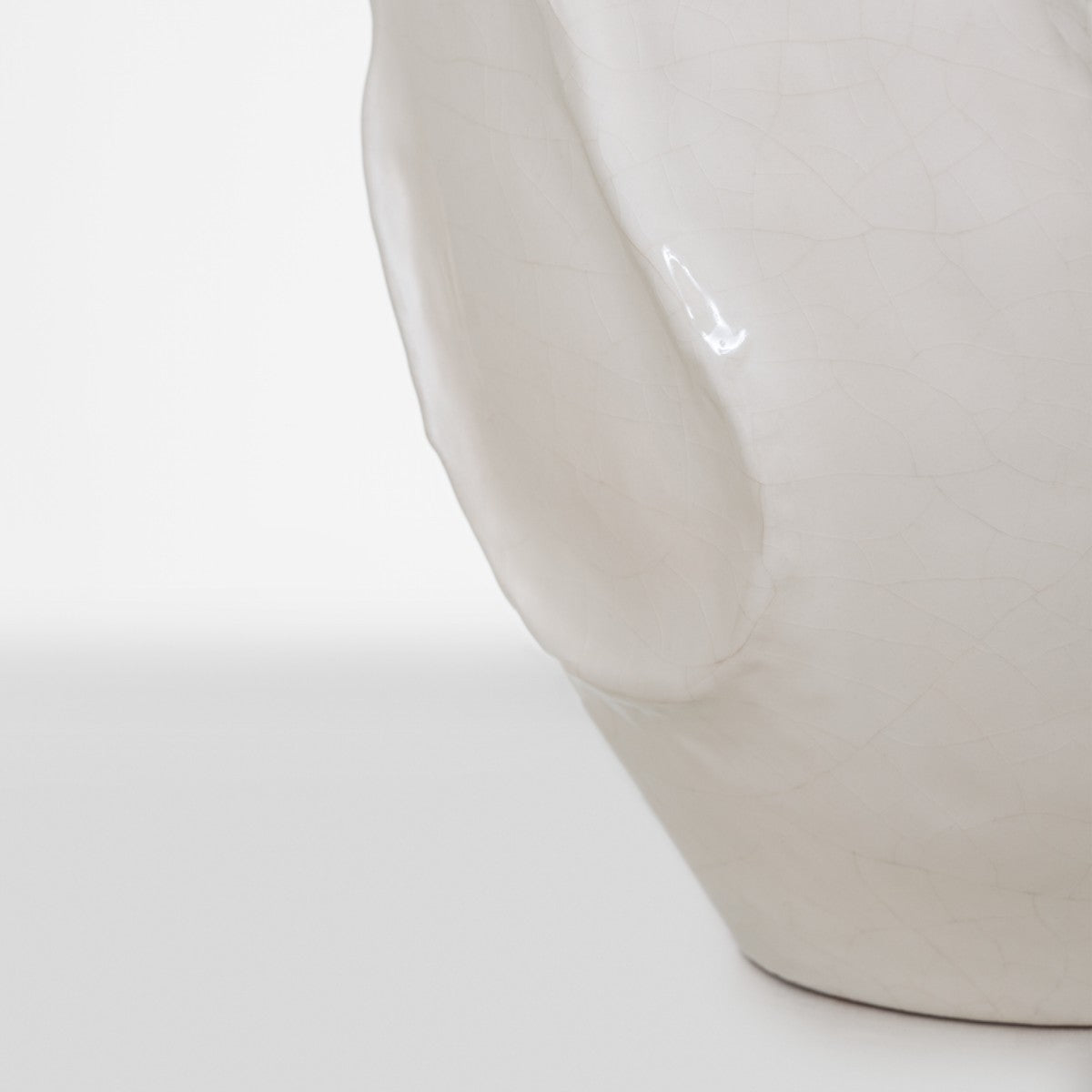 Visual Comfort | AERIN | Idalia 28`` Sculpted Table Lamp